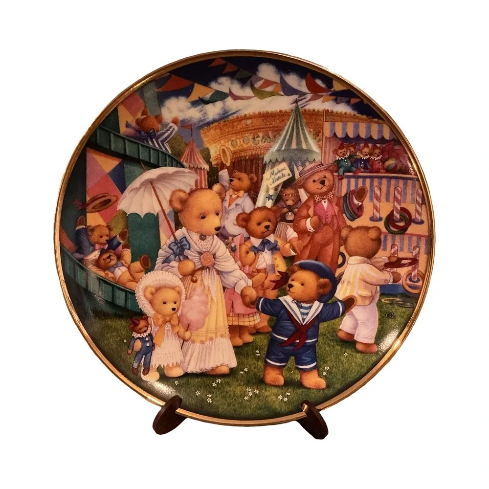 Franklin Mint Carol Lawson Teddy Bear Fair Limited Edition Porcelain Plate 8in